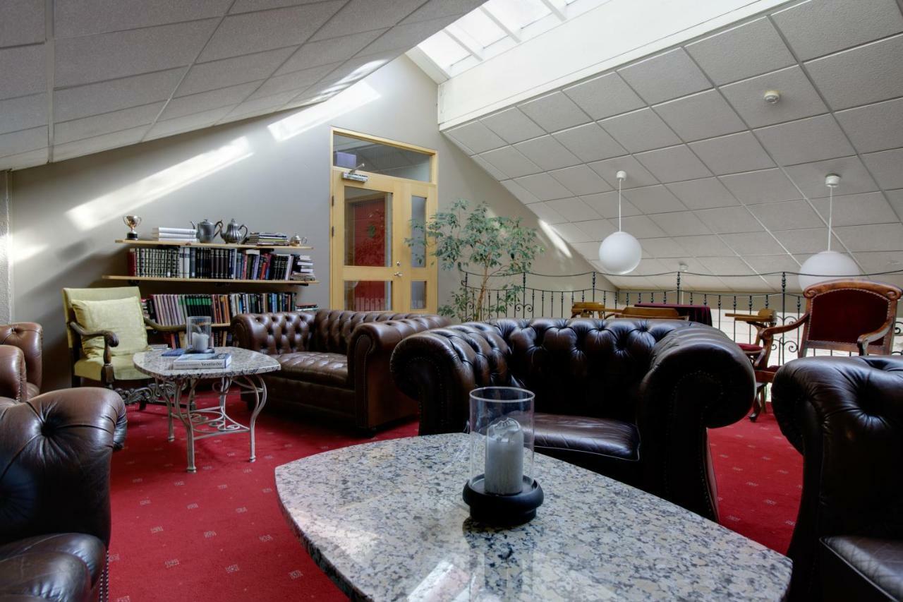Glymur Hotel 4*
